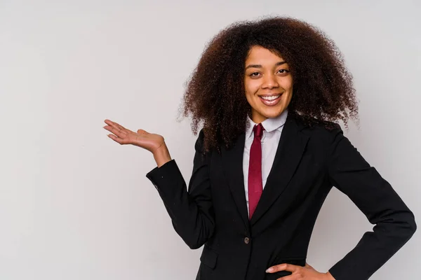 Jovem Afro Americana Mulher Negócios Vestindo Terno Isolado Fundo Branco — Fotografia de Stock