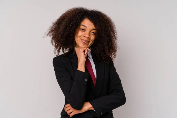 Jonge Afro Amerikaanse Zakenvrouw Draagt Een Pak Geïsoleerd Witte Achtergrond — Stockfoto