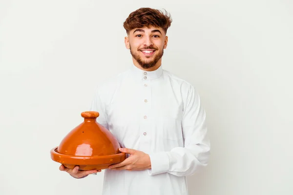 Giovane Marocchino Indossa Tipico Costume Arabo Tenendo Tajine Isolato Sfondo — Foto Stock