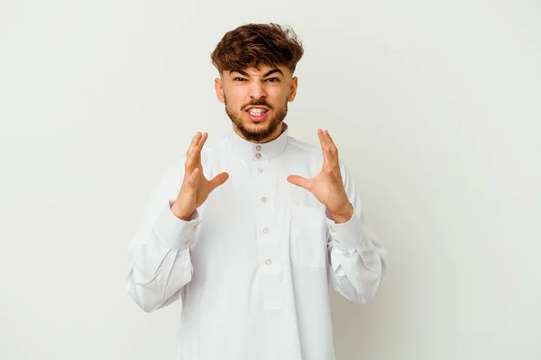 Jonge Marokkaanse Man Draagt Een Typisch Arabische Kleding Geïsoleerd Witte — Stockfoto