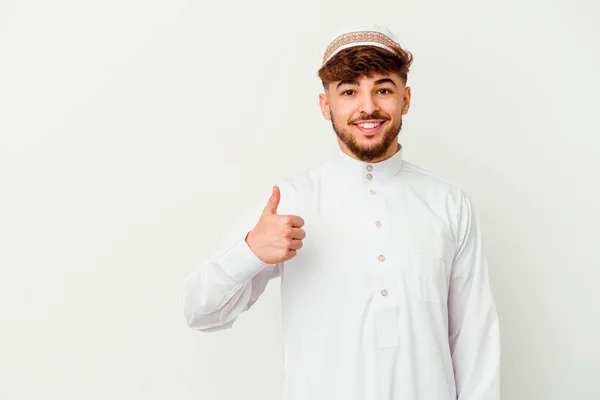 Giovane Uomo Arabo Indossa Tipico Costume Arabo Isolato Sfondo Bianco — Foto Stock