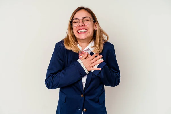 Giovane Donna Caucasica Affari Isolato Sfondo Bianco Ridere Tenendo Mani — Foto Stock