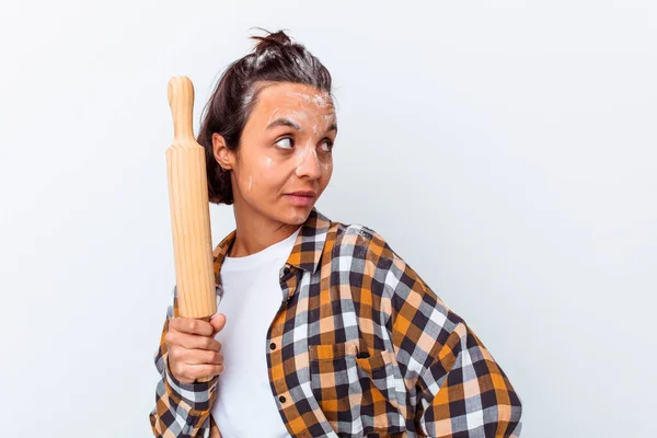 Young Mixed Race Woman Making Bread Isolated White Background Looks — Stock Photo, Image