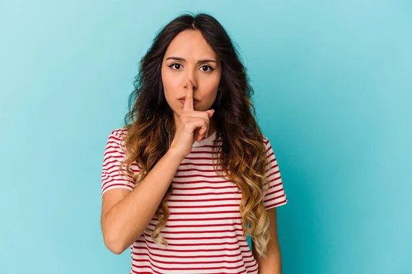 Young Mexican Woman Isolated Blue Background Keeping Secret Asking Silence — Stock Photo, Image