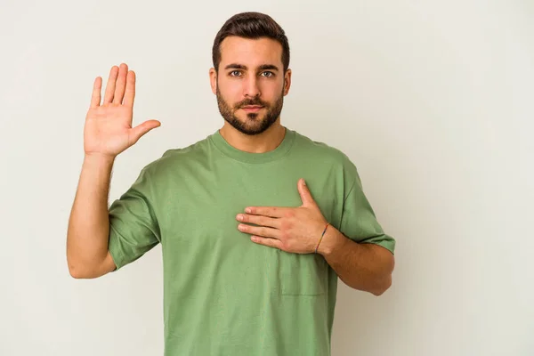 Jonge Blanke Man Geïsoleerd Witte Achtergrond Het Nemen Van Een — Stockfoto