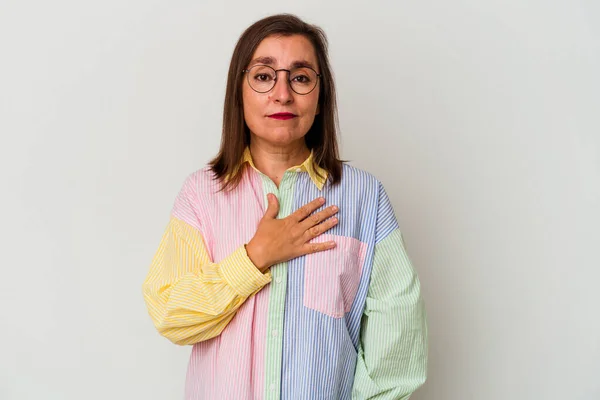 Middelbare Leeftijd Blanke Vrouw Geïsoleerd Witte Achtergrond Het Nemen Van — Stockfoto