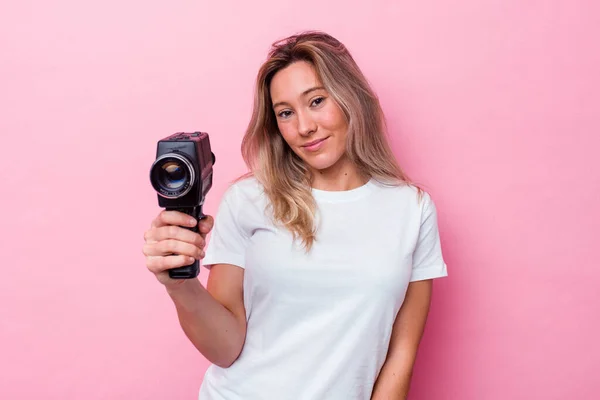 Young Australian Woman Filming Vintage Video Camera Isolated — Stock Photo, Image