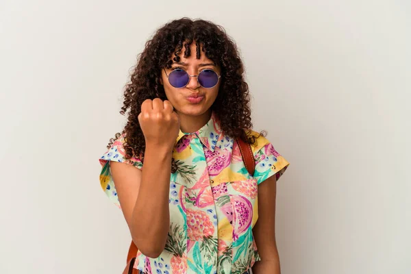 Young Mixed Race Woman Wearing Sunglasses Taking Vacation Isolated Showing — Stock Photo, Image