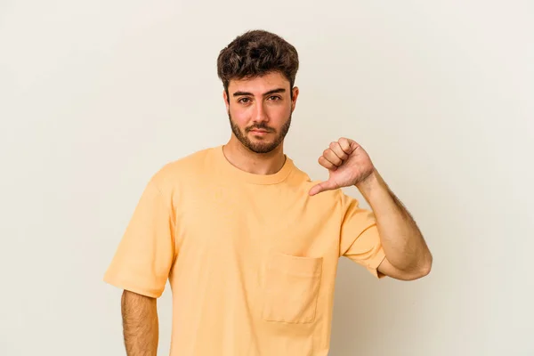 Young Caucasian Man Isolated White Background Showing Dislike Gesture Thumbs — Stock Photo, Image