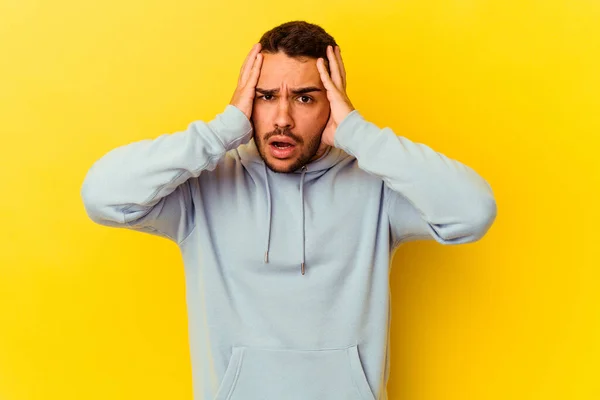 Young Caucasian Man Isolated Yellow Background Being Shocked She Has — Stock Photo, Image