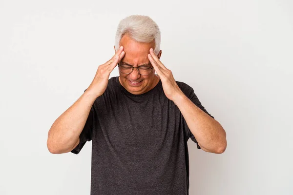 Starszy Amerykanin Odizolowany Białym Tle Bólem Głowy Dotykający Twarzy — Zdjęcie stockowe