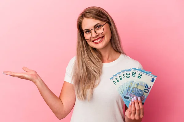 Young Russian Woman Holding Bills Isolated Pink Background Showing Copy — Stock Photo, Image