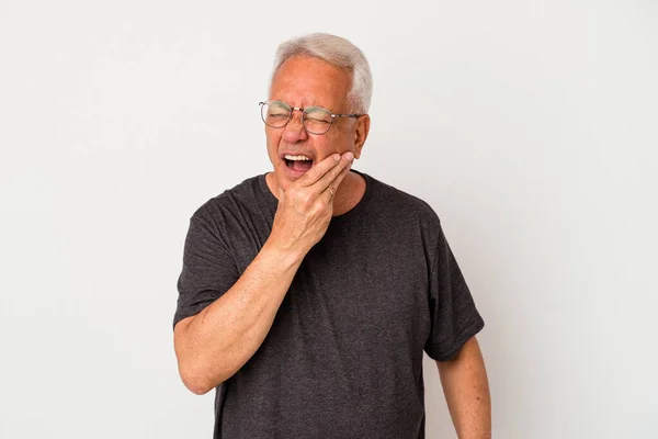 Senior Amerikanischer Mann Isoliert Auf Weißem Hintergrund Mit Starken Zahnschmerzen — Stockfoto