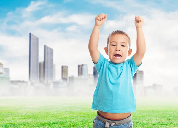 Kleine jongen met animeren gebaar — Stockfoto