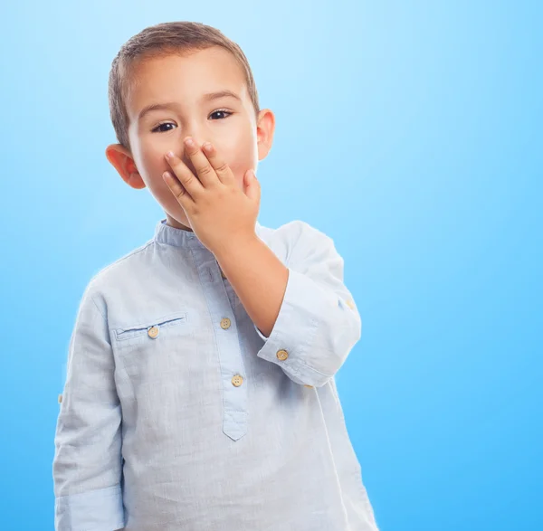 Kleine jongen met verrast gebaar — Stockfoto