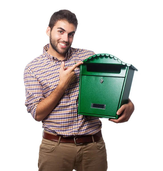 Bello giovanotto holding malbox — Foto Stock