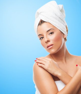 genç kadın bir Spa