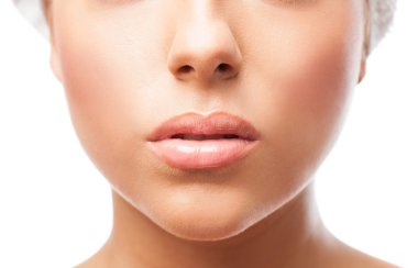 Genç kadın dudaklar