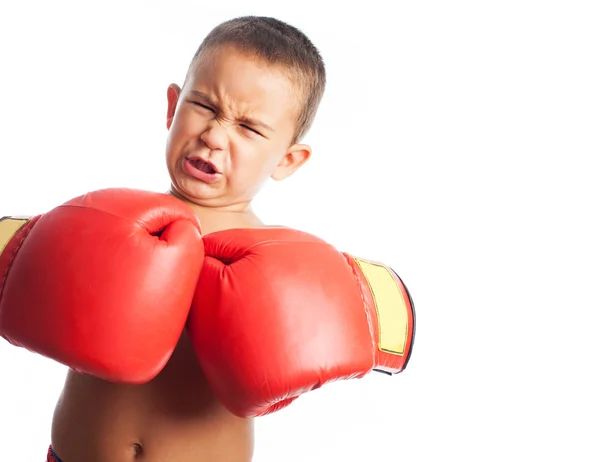 Niño usando guantes de boxeador — Foto de Stock