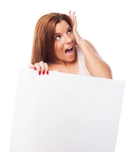 Žena držící transparent překvapený — Stock fotografie