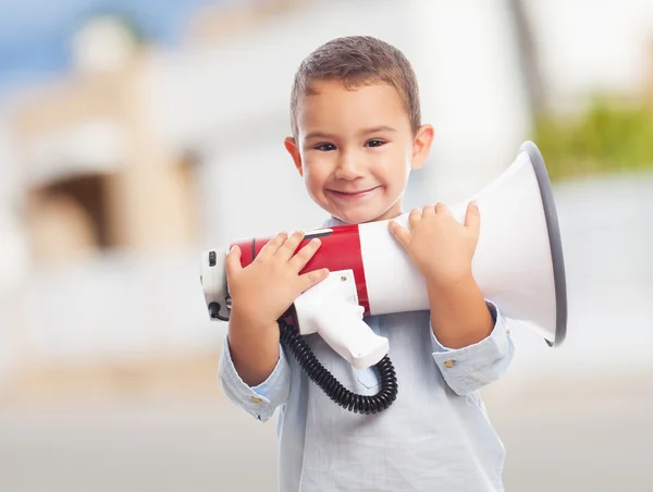 Jongen met een megafoon — Stockfoto