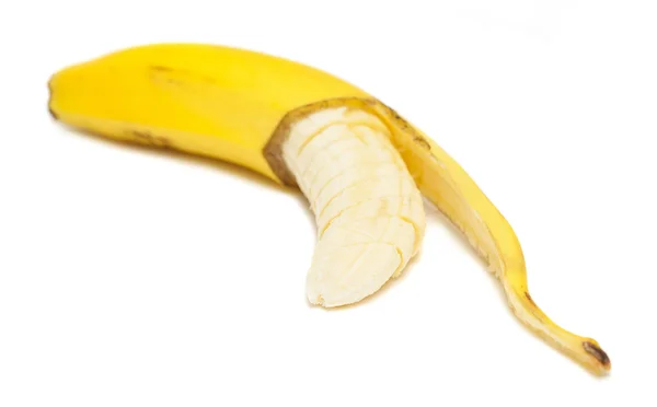Plasterki banana na biały — Zdjęcie stockowe
