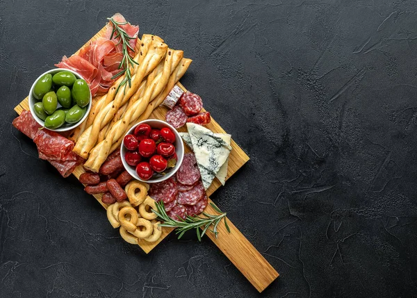 Appetizers Board Assorted Italian Snacks Gorgonzola Cheese Meat Olives Peppers — Stock Photo, Image