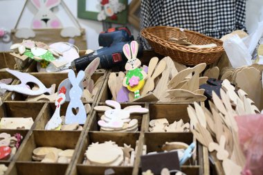 Various plywood figures are made according to templates on a milling machine, cut with a laser and a plotter. Shop window.Plywood texture cutting with cnc laser