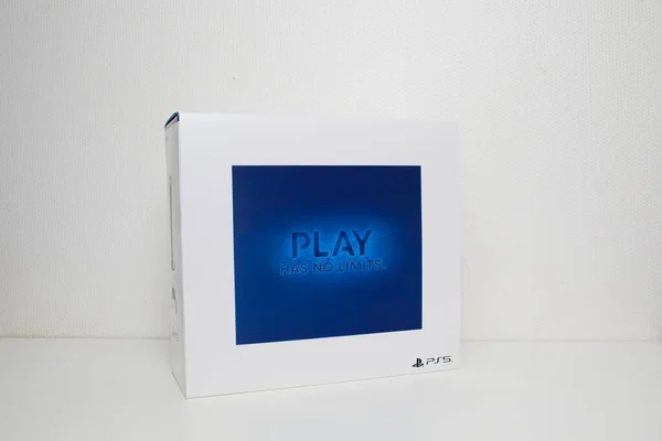 Рига Латвия Ноября 2020 Новая Приставка Playstation Box Sony Представляет — стоковое фото