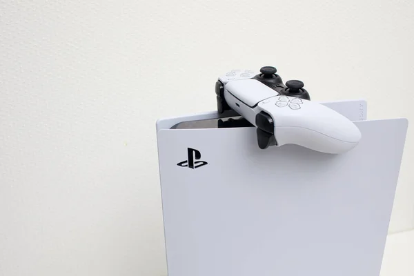 Рига Латвия Ноября 2020 Sony Playstation Раскрывает Консоль Ps5 Игры — стоковое фото