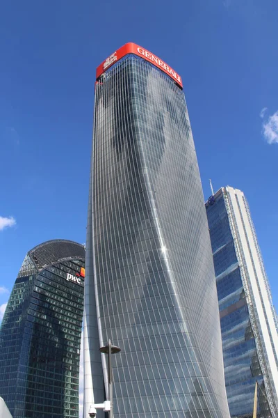 Talya Nın Milano Şehrindeki Gökdelen Ofis — Stok fotoğraf