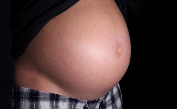 Gravid Kvinna Väntar Sitt Barn Med Massor Kärlek — Stockfoto