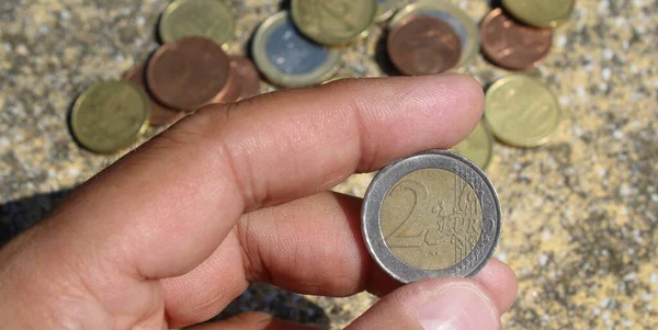 Euro sent biriktiriliyor - zenginlik