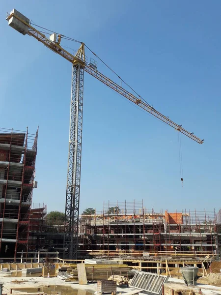 Wiederaufnahme Der Arbeit Auf Der Baustelle Nach Der Rückkehr Aus — Stockfoto