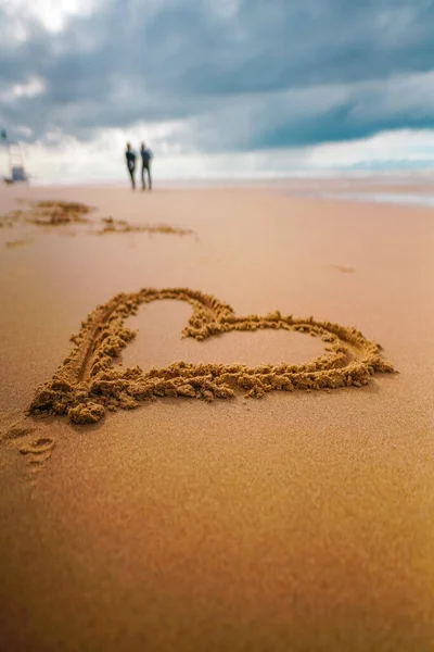 Símbolo Coração Praia Areia Conceito Amor — Fotografia de Stock