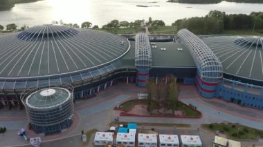 15 Eylül 2019 'da Minsk' teki Chizhovka Sarayı 'nın en iyi manzarası. Belarus.