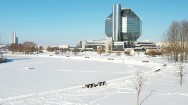 Ovanifrån Nationalbiblioteket Minsk Vintern Vitryssland Offentlig Byggnad — Stockvideo