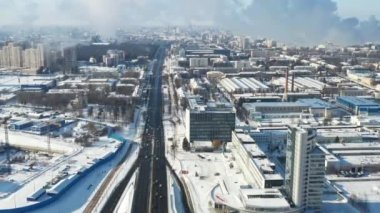 Minsk 'teki Ulusal Kütüphane' nin kışın en iyi manzarası. Belarus, kamu binası