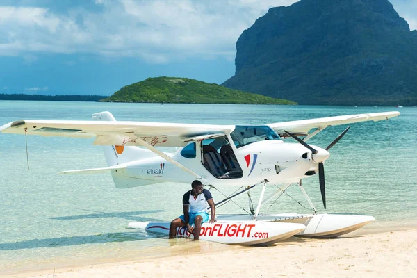 Született Fly Mauritius December 2019 Gyönyörű Trópusi Nyári Táj Hidroplánnal — Stock Fotó
