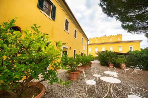 Oude Grote Gele Villa Toscane Regio Italië — Stockfoto