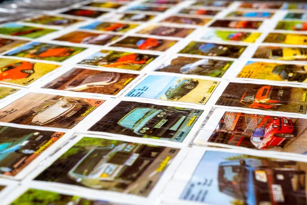 Марта 2021 Минск Беларусь Коллекционирование Винтажных Оберток Bombibom — стоковое фото