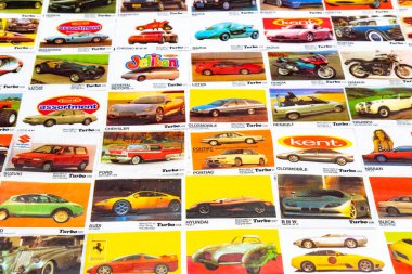 28 Mart 2021, Minsk, Belarus. TURBO sakızından antika ambalajlar toplamak hobi.