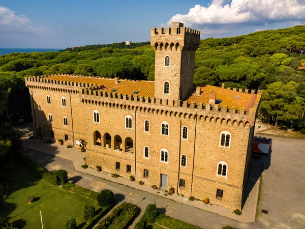 Kasteel Paschini Een Middeleeuws Kasteel Gelegen Castiglioncello Toscane Italië Livorno — Stockfoto