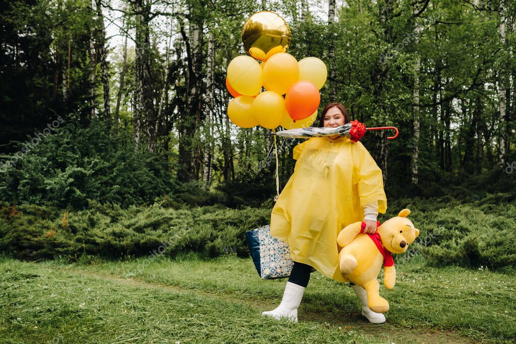 Impermeable amarillo clearance mujer