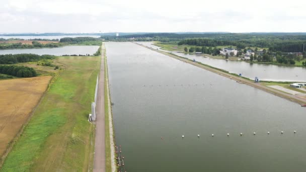 Top kilátás a Rowing Canal a város Zaslavl közelében Minsk.Belarus — Stock videók