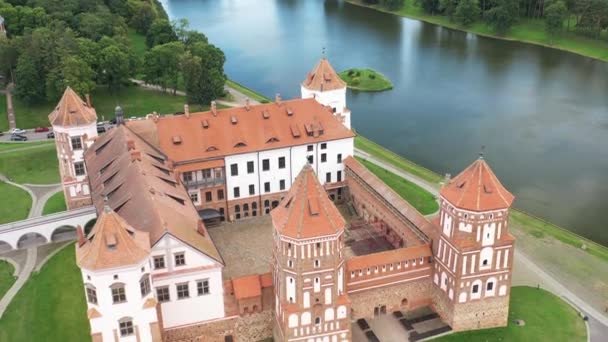 Vista Altura Castelo Mir Bielorrússia Parque Dia Verão Bielorrússia — Vídeo de Stock