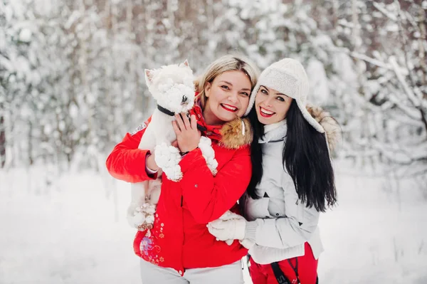 Portrait Two Girls Dog Cold Winter Forest Girl Holds Dog — Stock Photo, Image