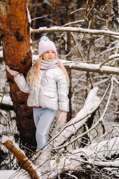 Little Girl Silver Jacket Winter Goes Winter — Stock Photo, Image