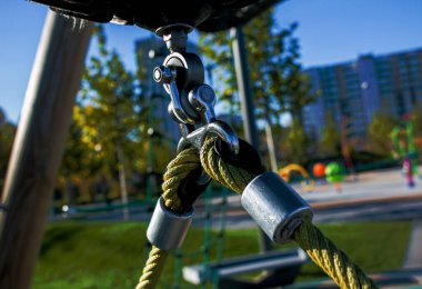 Oyun alanı dekorasyonunun teknik tasarımı. Bağlantılar yakın plan.