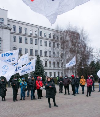 Dnipropetrovsk, Ukrayna -03.19.2021: Girişimciler tecridi protesto etmek için toplandılar.